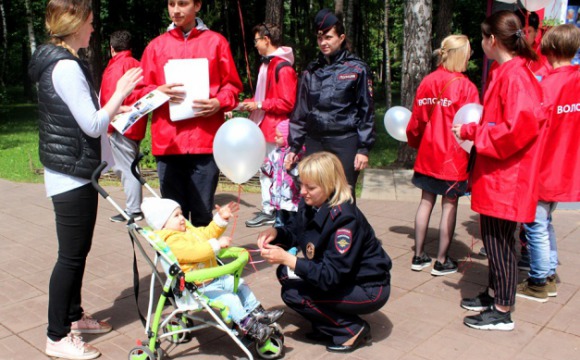 Полицейские УМВД России по г.о. Красногорск провели акцию «Безопасные окна»