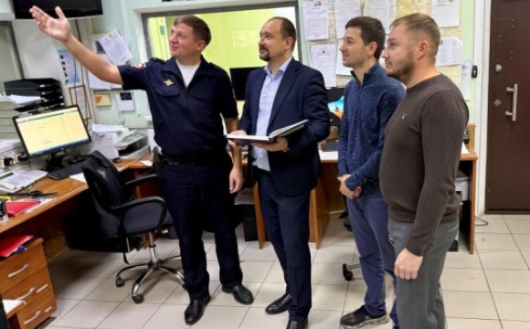 Общественники в Красногорске проверили несение службы сотрудниками Дежурной части полиции