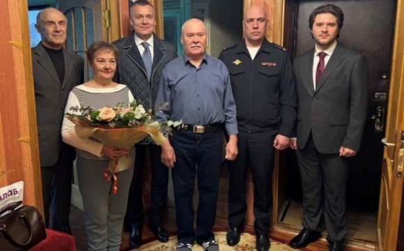 В Красногорске сотрудники полиции поздравили бывших коллег с Днем ветерана органов внутренних дел