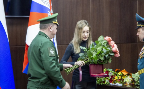 Погибшего в Нагорном Карабахе офицера посмертно наградили Орденом Мужества