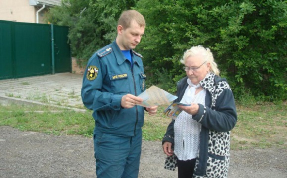Спасатели Московской области проводят рейды по профилактике бытовых пожаров с начала старта отопительного сезона