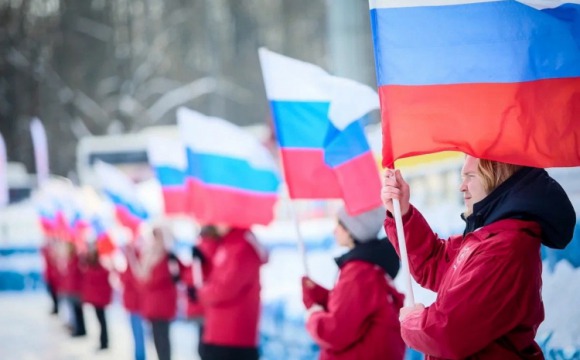 Первый день заездов  Личного Чемпионата России по ледовым мотогонкам в Красногорске