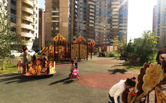 Торжественное открытие детских игровых городков в Павшинской пойме