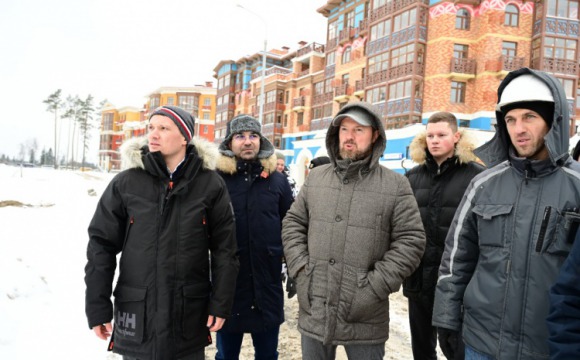 В Красногорске проверили ход строительства в ЖК "Лесобережный"
