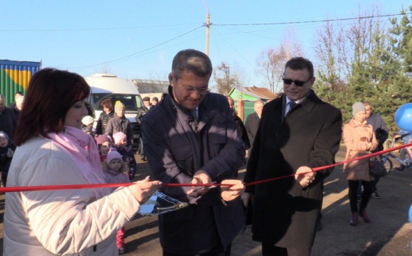 39-ю новую детскую площадку, построенную в округе в этом году, открыли в Сабурово