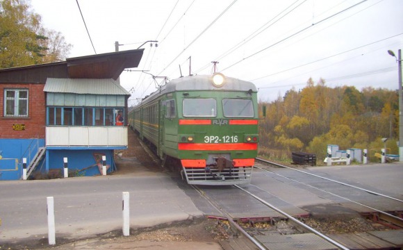 Железнодорожный переезд в Аникеевке перекроют в ночь с 16 на 17 декабря