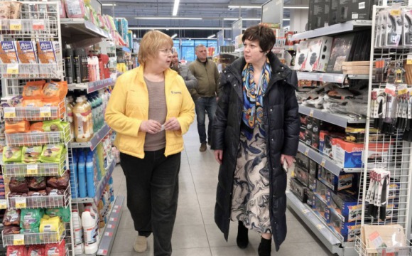 В Красногорске проверили наличие основной группы товаров на полках магазинов