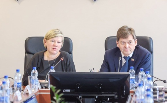 Красногорские народные избранники провели заседание 