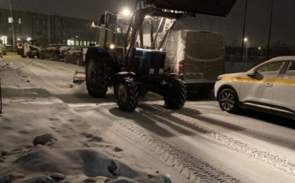 В связи со снегопадом, все коммунальные и дорожные службы городского округа Красногорск переведены в режим повышенной готовности