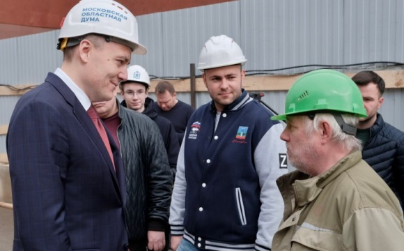Депутат Московской областной Думы Роман Володин провел проверку хода строительных работ по возведению амбулаторного наркологического поликлинического отделения