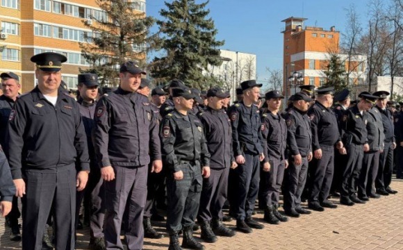 В Красногорске прошел строевой смотр сотрудников полиции  