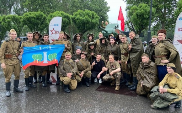  Военно-исторический центр «Искатель» представил боевую технику Красной армии на международном фестивале «Победа 9/45» в Бишкеке