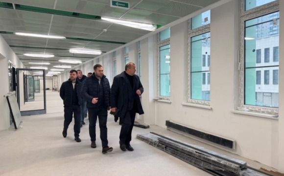 Школа в «Изумрудных холмах» готова на 95%