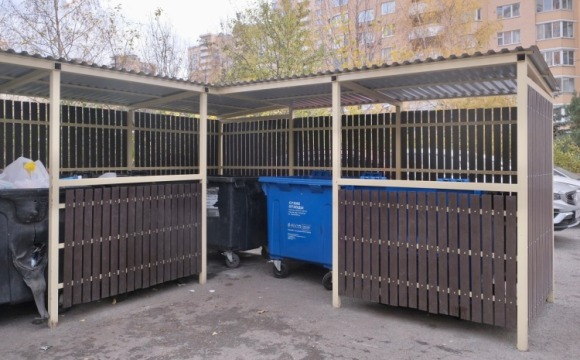 В Красногорске продолжается модернизация контейнерных площадок