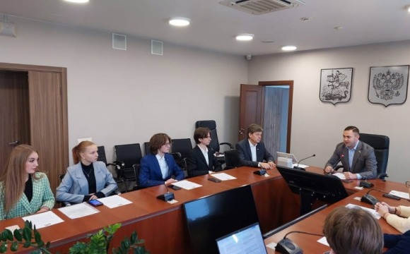 В администрации Красногорска прошло второе заседание Молодёжного парламента при Совете депутатов муниципалитета 