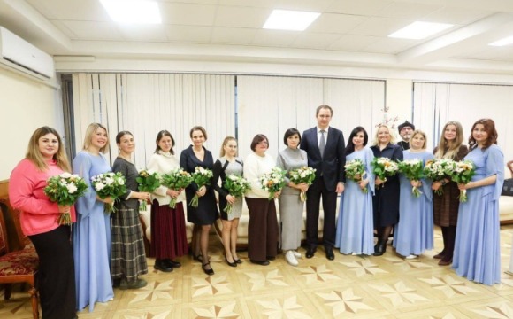 Глава Красногорска поздравил Мам с праздником