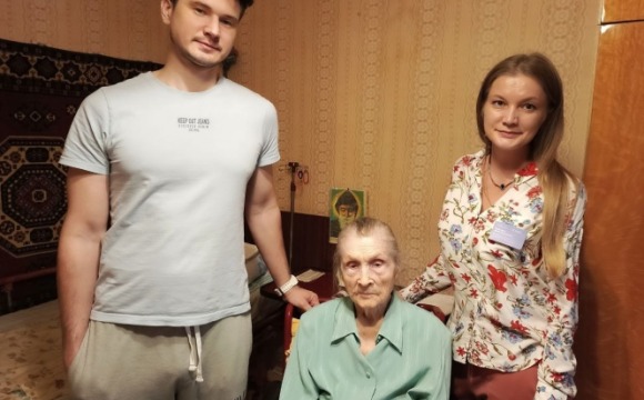 Врач-онколог посетил маломобильных пациентов в поселке Красногорска