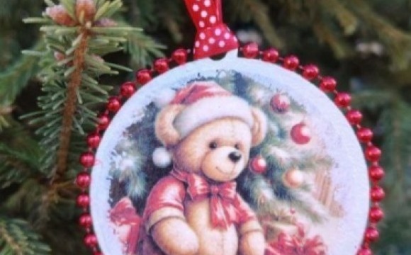 Мастер-класс по изготовлению деревянной ёлочной игрушки методом декупажа в Красногорске