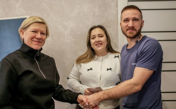 В Красногорске поздравили семью участника СВО с Новым годом