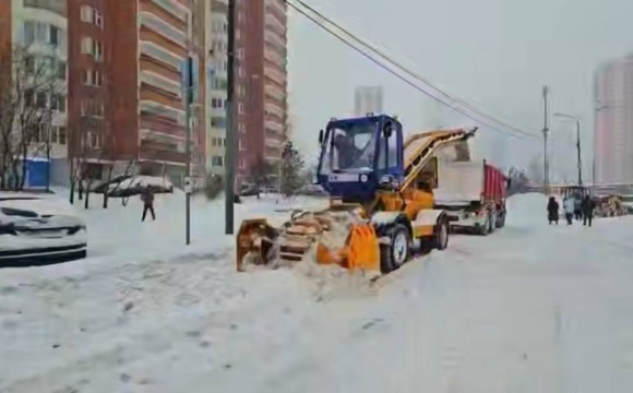 Коммунальные службы Подмосковья продолжают работать в усиленном режиме