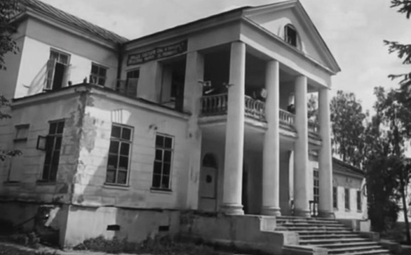 Усадьба «Знаменское-Губайлово» – живой свидетель смены эпох в самом сердце Красногорска, хранящий тепло семейных историй и творческого духа