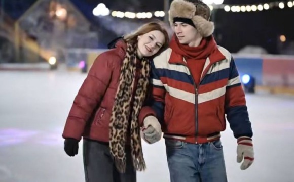 Лед, музыка, «Зоркий»: впервые на катке - дискотека под любимые мелодии!