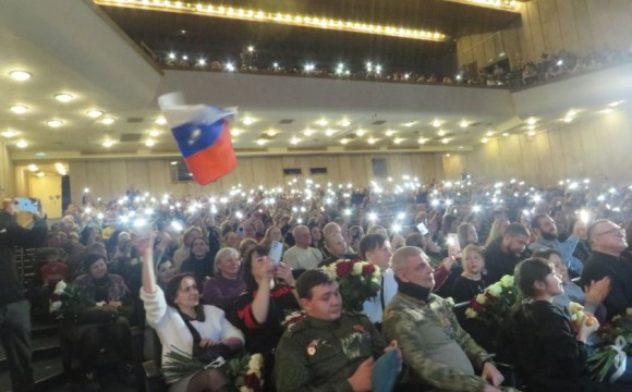 В Красногорске состоялся концерт «Живи, страна!»