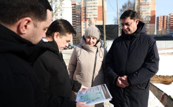 Андрей Воробьев проинспектировал строительство поликлиники в Нахабино и рассказал о развитии инфраструктуры Красногорска