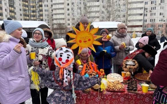 В школе №19 в Павшинской пойме отпраздновали Масленицу