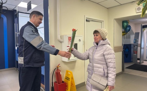 «Мособлгаз» поздравил жительниц Красногорска с 8 Марта!