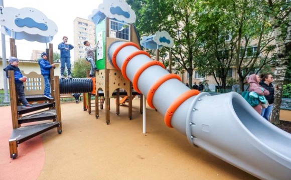 Две губернаторские детские площадки обустроят в Красногорске в 2026 году