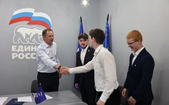 Дмитрий Волков провел прием жителей в местном отделении «Единой России»