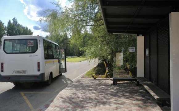 В посёлке Новый появились обновленные автобусные павильоны