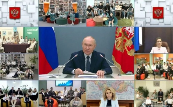Всероссийская информационная база «Регионы России — навстречу семьям с детьми»