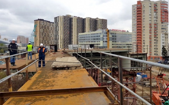 Главгосстройнадзор проверил ход строительства развязки - Ильинское-Волоколамское шоссе
