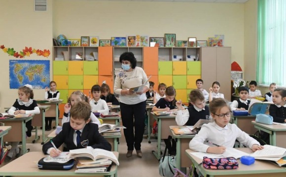 Красногорские школьники вышли с каникул на очное обучение