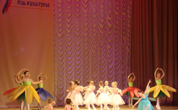 Отчетный концерт детской хореографической студии "Светлячок"