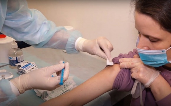 В гипермаркете «Окей» пройдет бесплатная вакцинация от коронавируса 11 апреля
