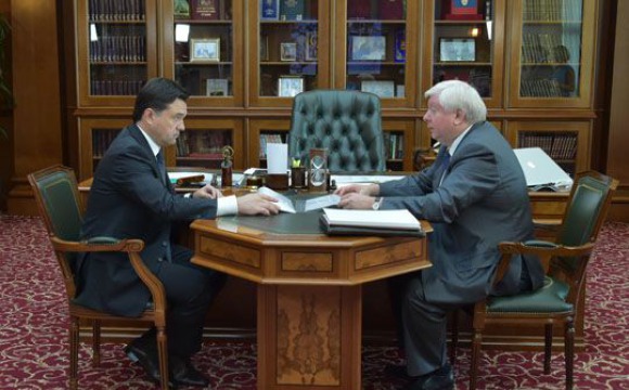 Губернатор провел рабочую встречу с главой Красногорского района Борисом Рассказовым