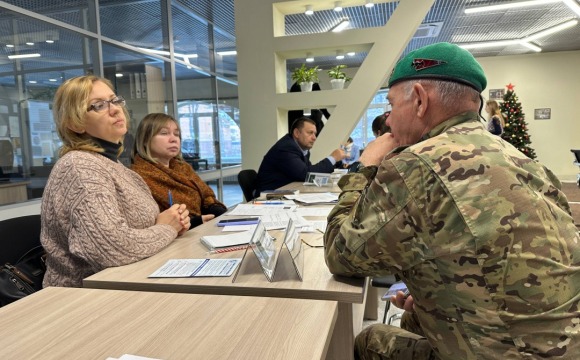 Сотрудники аппарата омбудсмена Подмосковья Ирины Фаевской приняли участие в выездном приеме «Правомобиля КСВО»