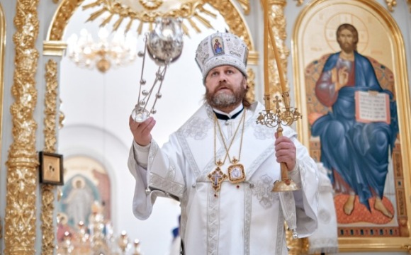 Архиепископ Одинцовский и Красногорский Фома поздравляет жителей с Рождеством Христовым