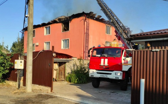 В результате пожара в частном жилом доме в д. Малое Видное Ленинского городского округа погибли трое детей