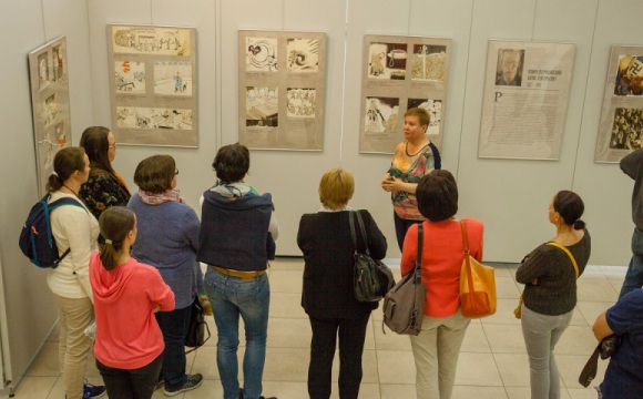 Выставку графики из фондов Красногорского филиала Музея Победы высоко оценили посетители