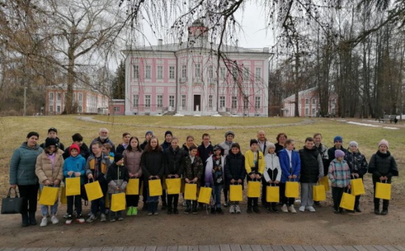 Для детей из Красногорска провели благотворительную экскурсию в музее-заповеднике А.С. Пушкина