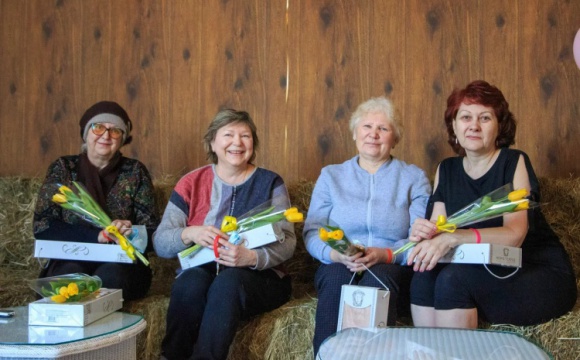 Спа-центр в Красногорске подарил праздничную программу участникам «Активного долголетия»