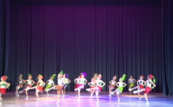 Учащиеся красногорской школы "Вдохновение" победили в трех номинациях хореографического конкурса