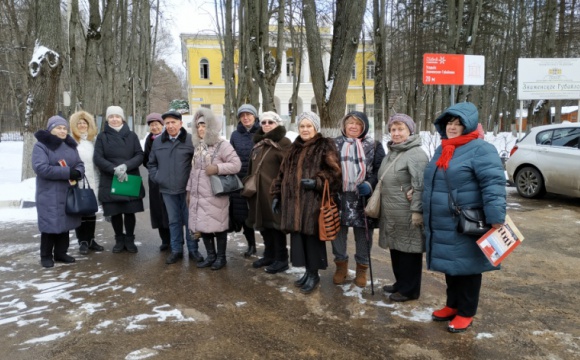 В Красногорск на экскурсию приехали активные пенсионеры из Серпухова