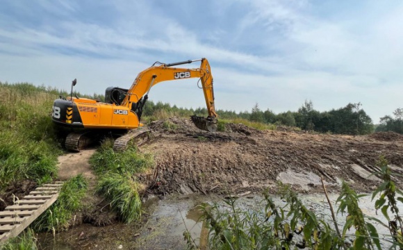 В Красногорске проводят работу по очистке реки