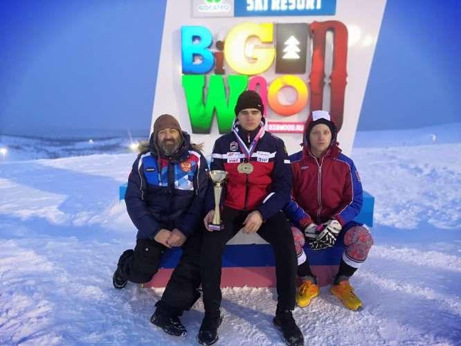 Спортсмен из Подмосковья стал обладателем 4 медалей на чемпионате России по горнолыжному спорту среди глухих