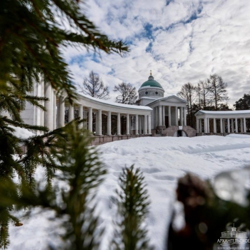 Музей-заповедник «Архангельское» стал местом романтического приключения